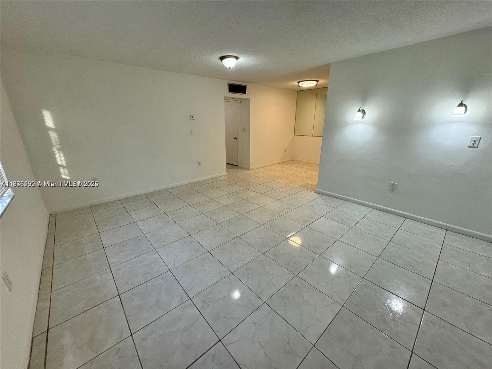 JEFFERSON CONDO · #205 in Hollywood - Photo 6