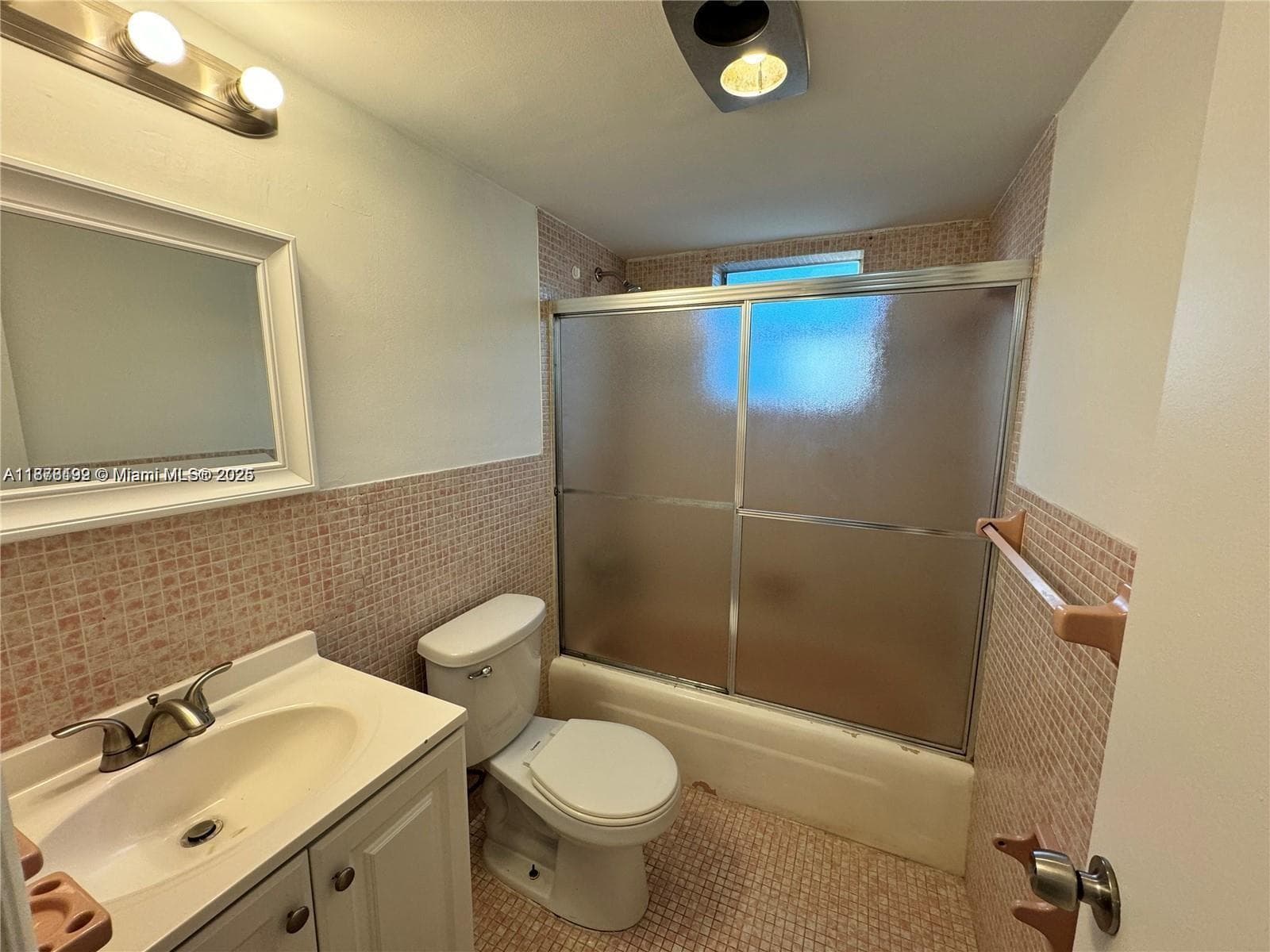 JEFFERSON CONDO · #205 in Hollywood - Photo 17