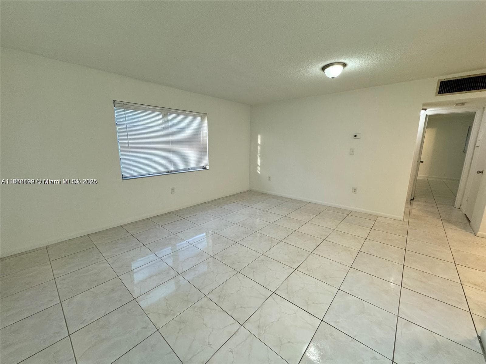 JEFFERSON CONDO · #205 in Hollywood - Photo 5