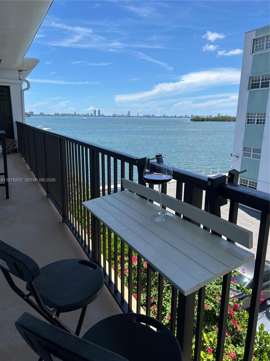 TUDOR HOUSE CONDOMINIUM · #20 in Miami - Photo 5