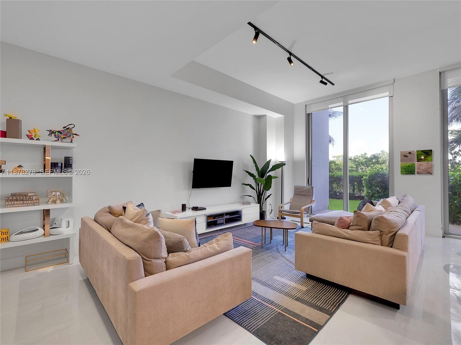 The Harbour · #105 in North Miami Beach - Photo 9