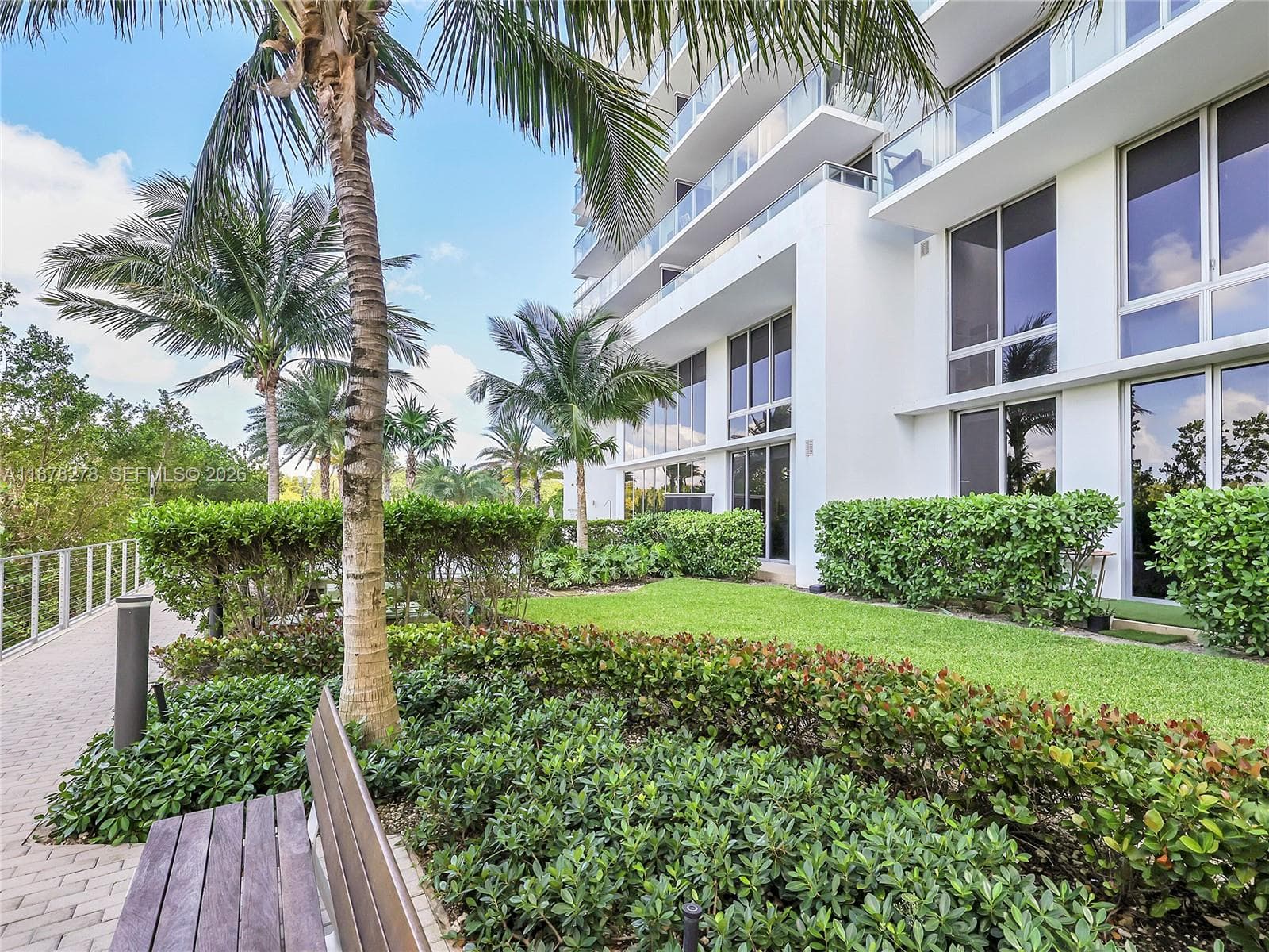 The Harbour · #105 in North Miami Beach - Photo 25
