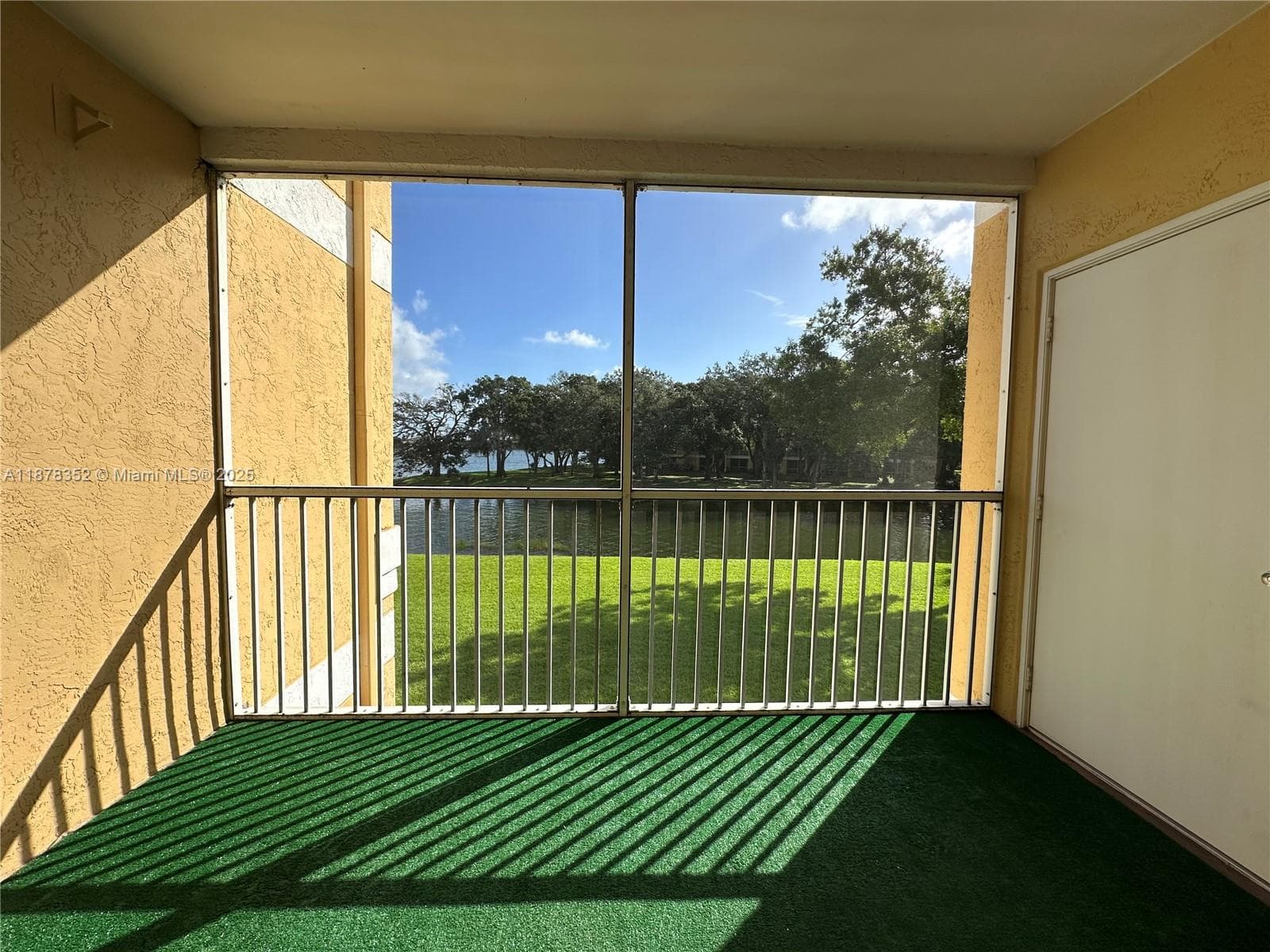 SAILBOAT POINTE CONDO · #2209 in Oakland Park - Photo 5