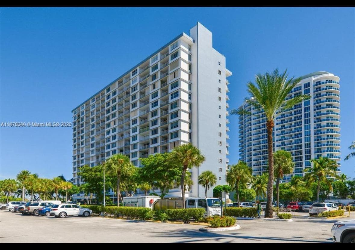 Kennedy House Condo · #15G in North Bay Village - Photo 2