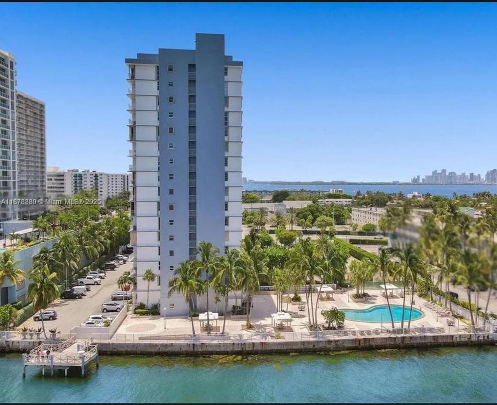 Kennedy House Condo · #15G in North Bay Village - Photo 1