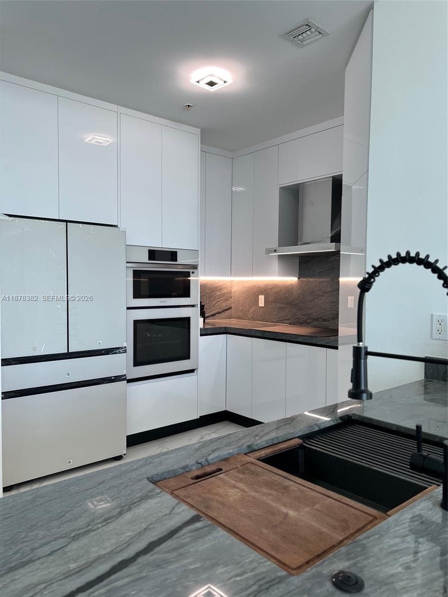 360 CONDO B · #1202 in North Bay Village - Photo 13
