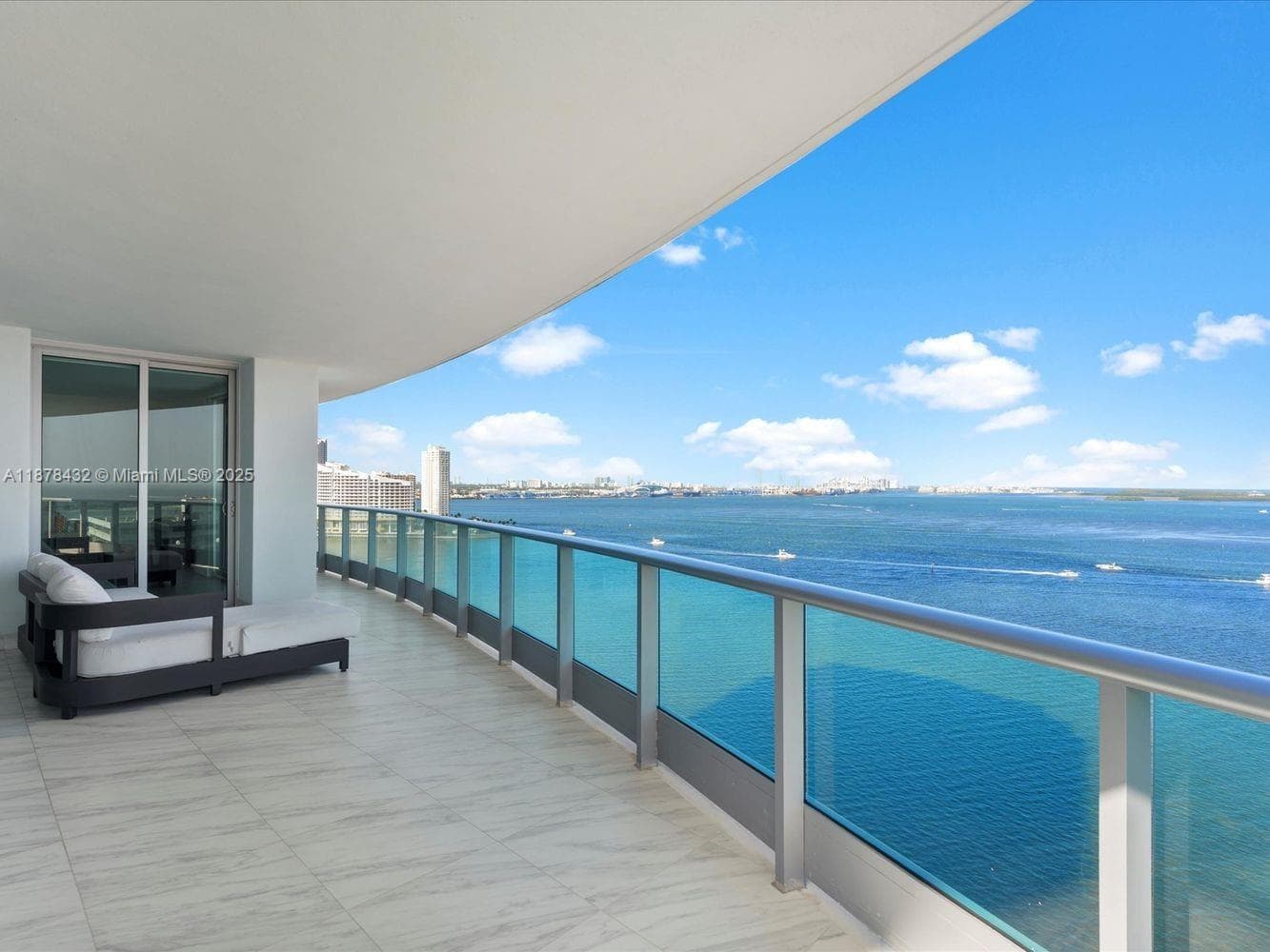 Jade Brickell · #1811 in Miami - Photo 2