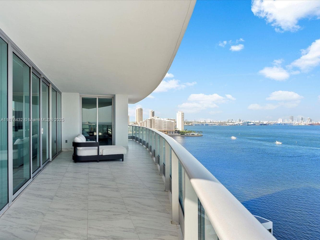 Jade Brickell · #1811 in Miami - Photo 17