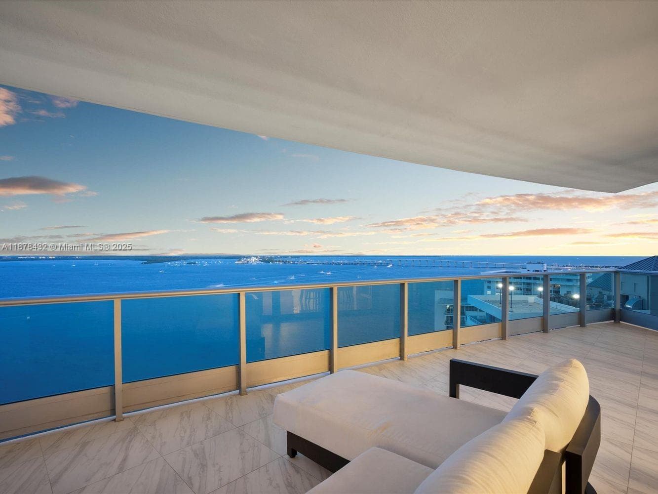 Jade Brickell · #1811 in Miami - Photo 16