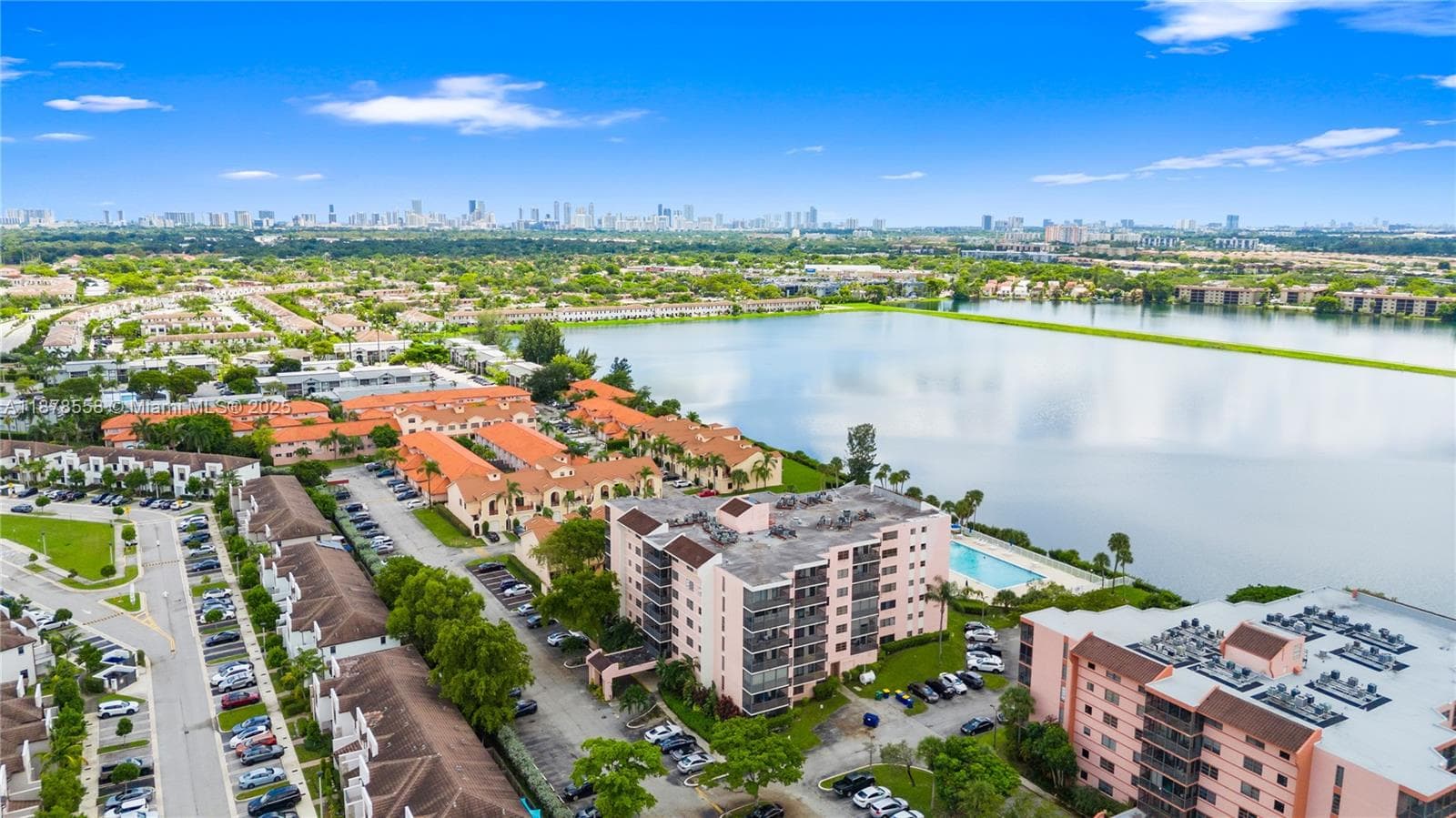 LAKE VIEW OF CALIF CLUB C · #307 in Miami - Photo 29