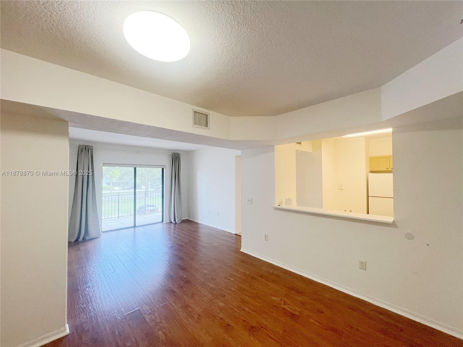 KEYSTONE COURTS · #W206 in Miami - Photo 9