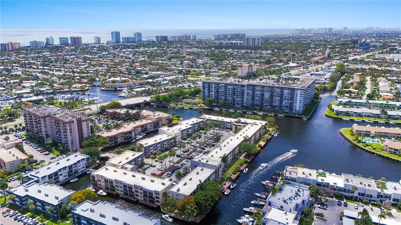 ISLAND CLUB · #305E in Pompano Beach - Photo 1