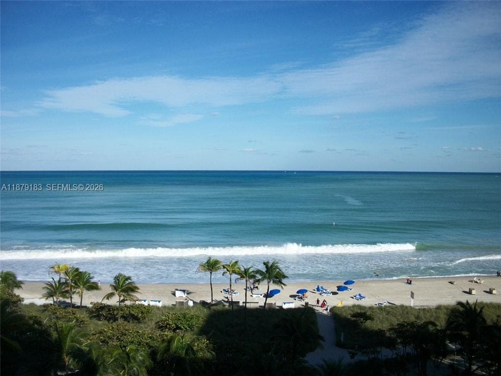 THE PLAZA OF BAL HARBOUR · #917 in Bal Harbour - Photo 11