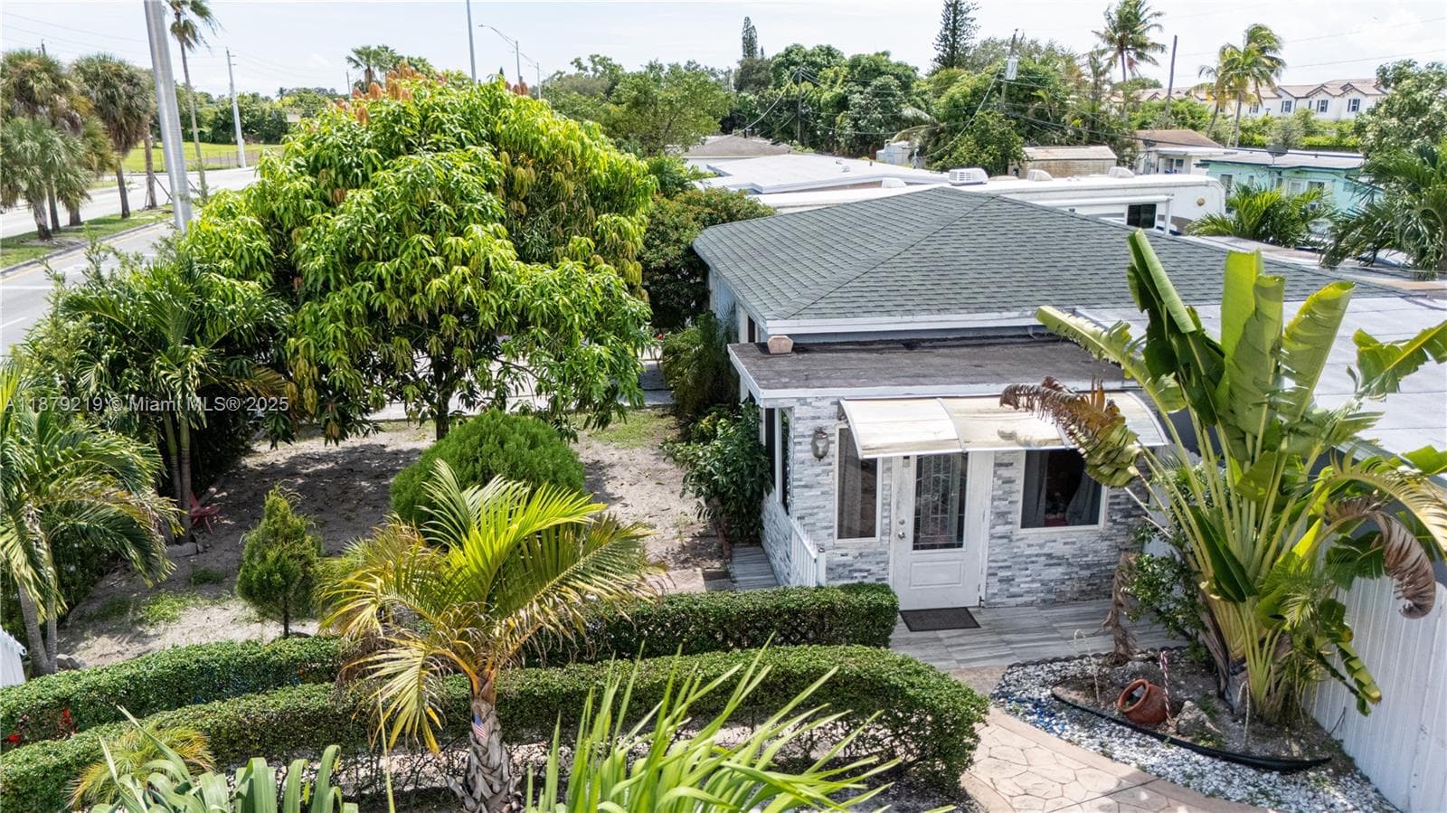 12950 NW 22nd Ave photo 3