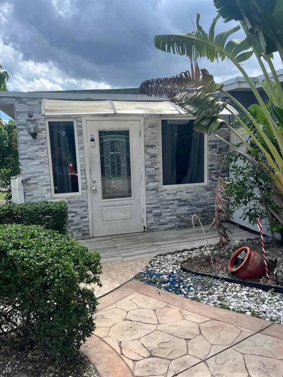12950 NW 22nd Ave photo 35