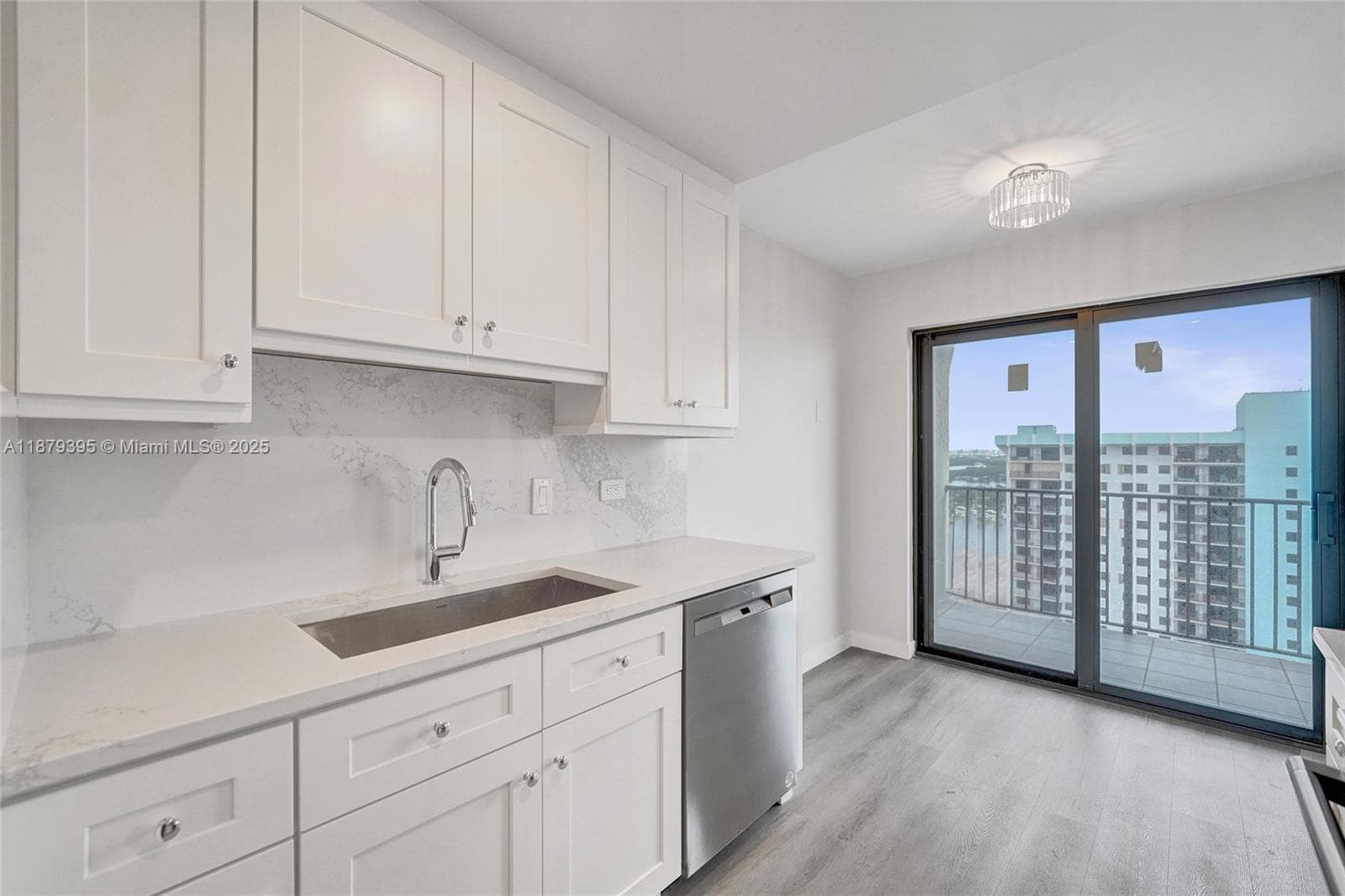 SUMMIT CONDO · #2509S PH in Hollywood - Photo 12