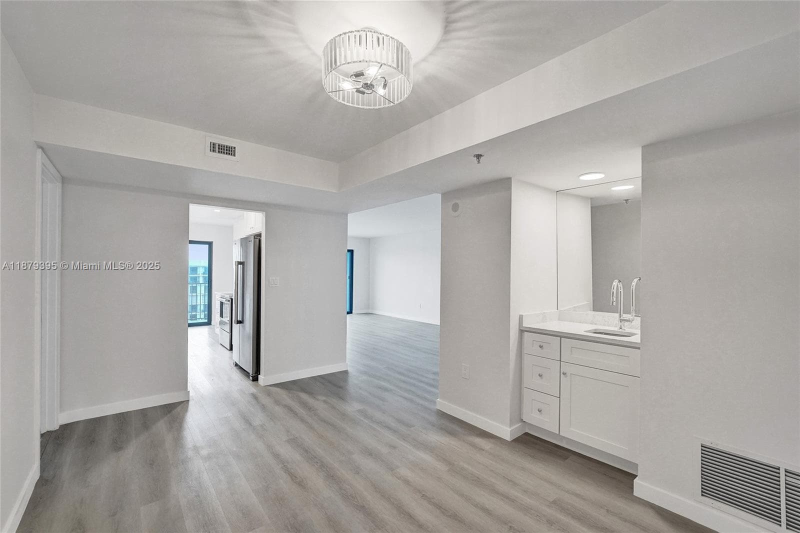 SUMMIT CONDO · #2509S PH in Hollywood - Photo 20