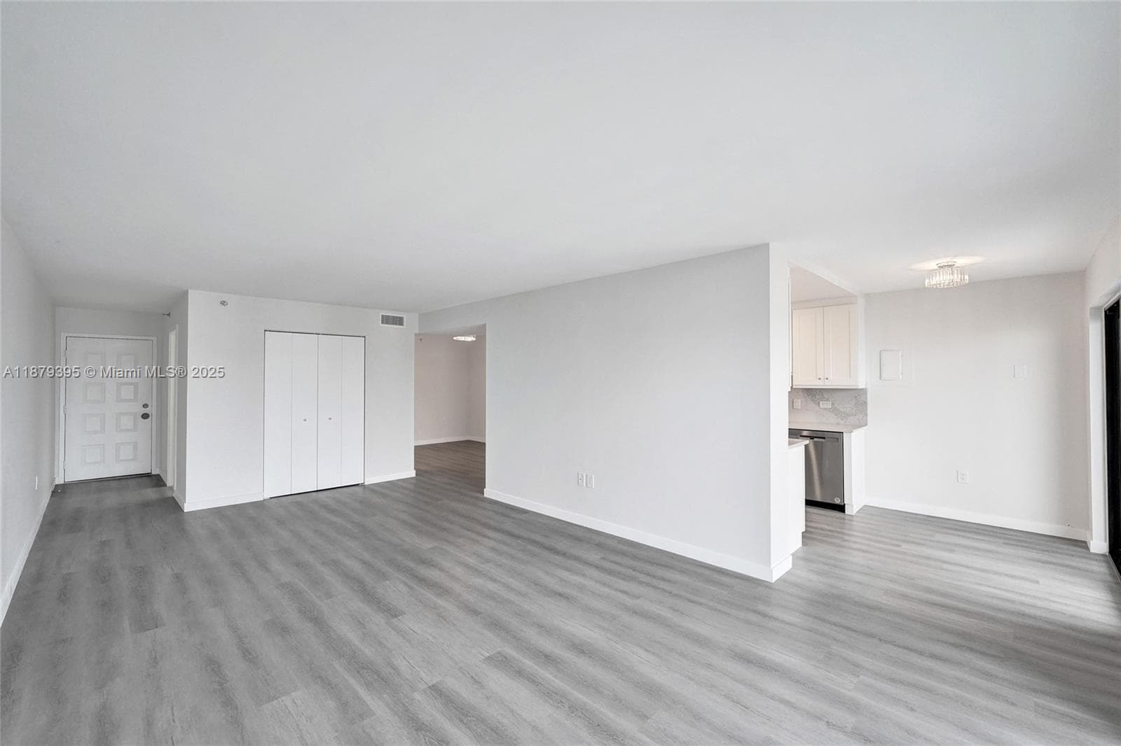 SUMMIT CONDO · #2509S PH in Hollywood - Photo 9