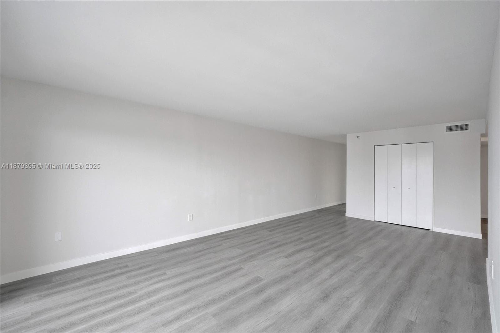 SUMMIT CONDO · #2509S PH in Hollywood - Photo 10