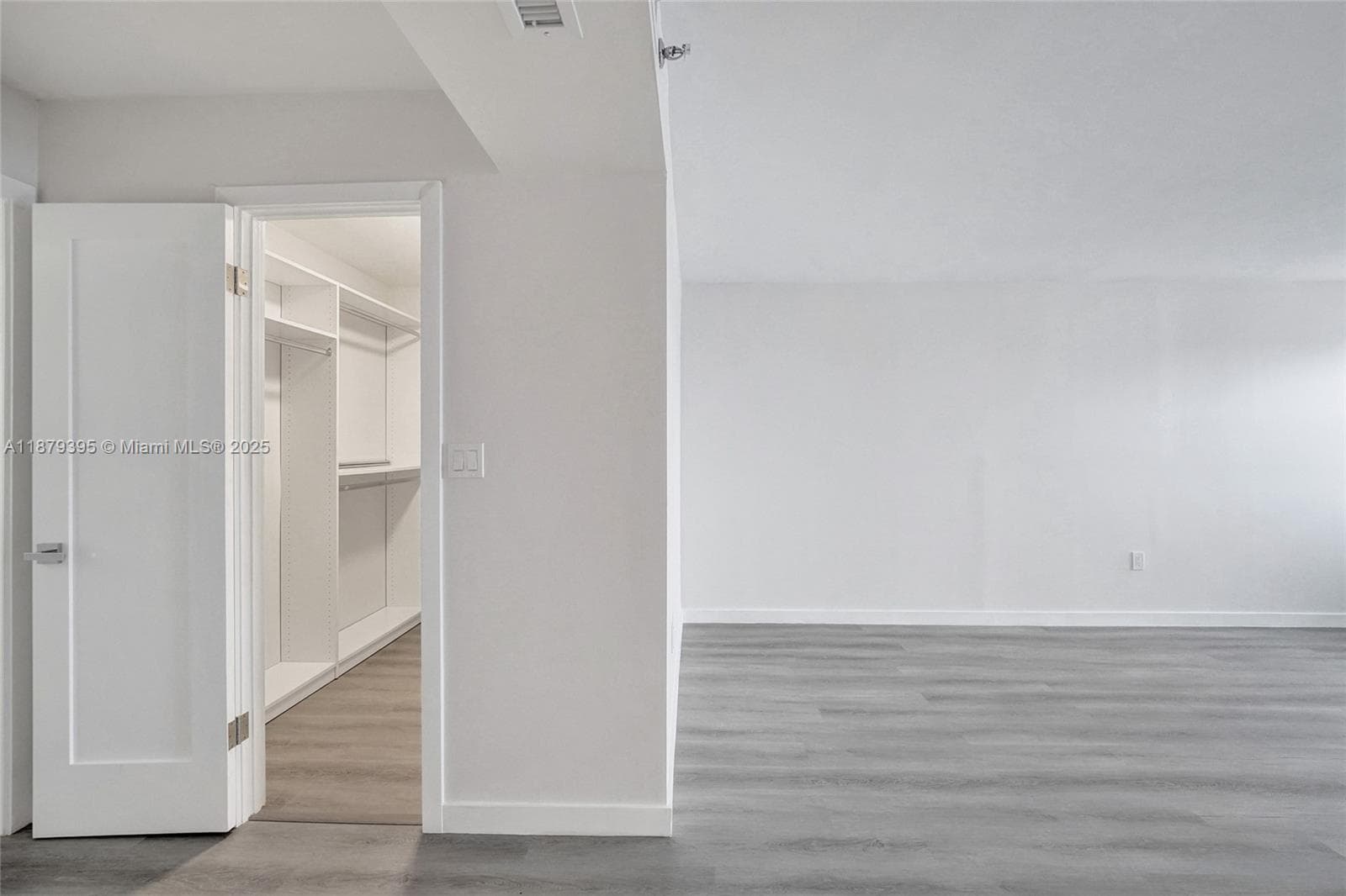 SUMMIT CONDO · #2509S PH in Hollywood - Photo 45