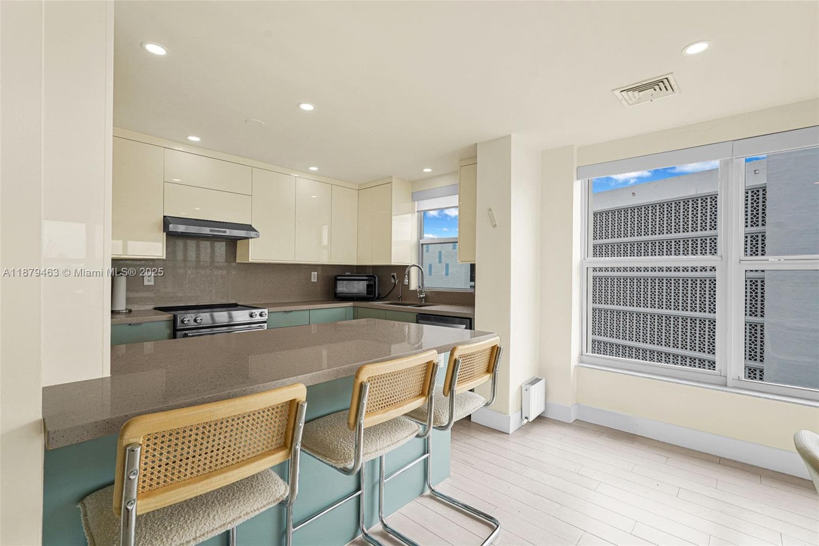 BLAIR HOUSE · #8A in Bay Harbor Islands - Photo 65