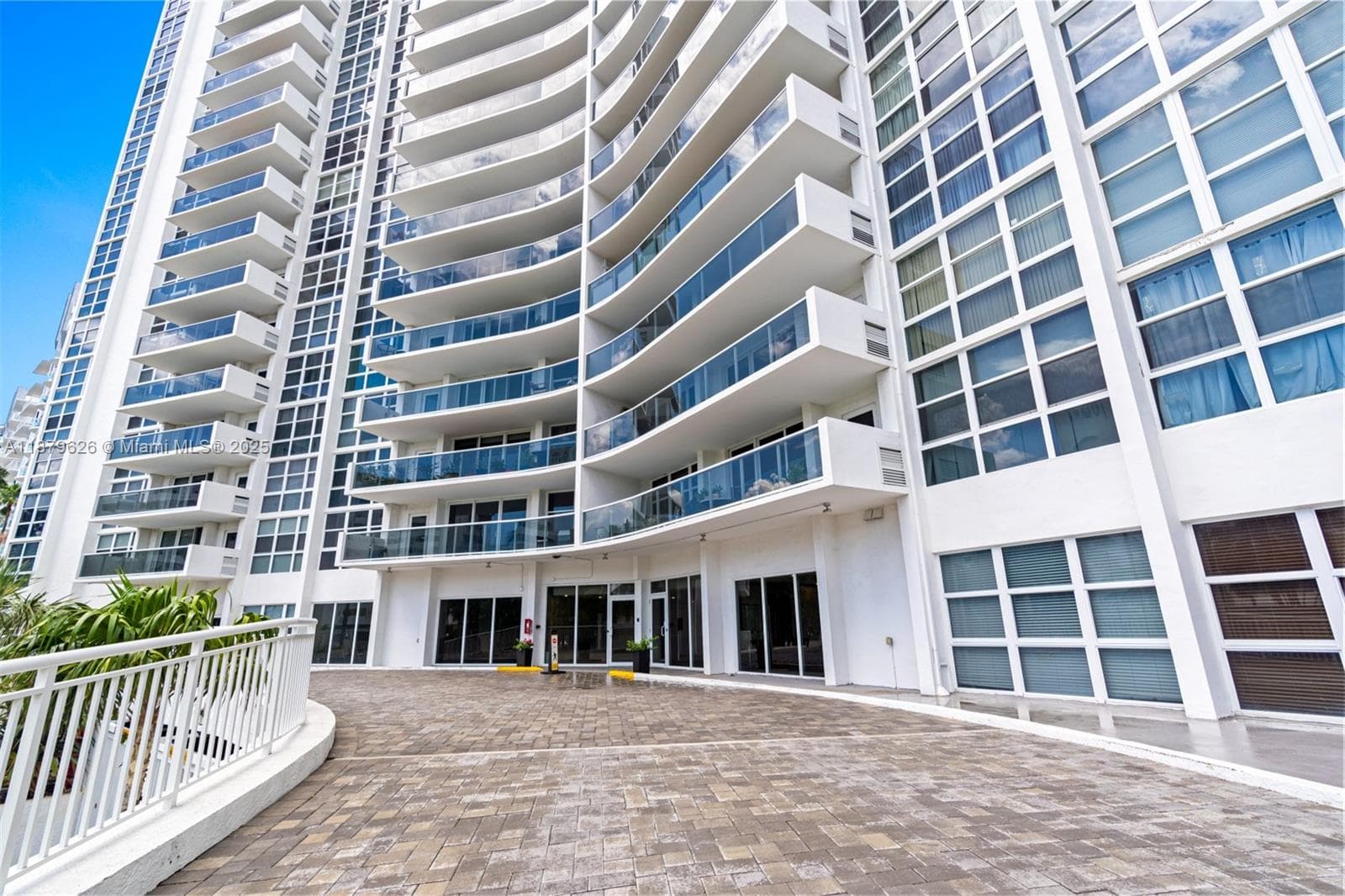 Vantage View · #602 in Fort Lauderdale - Photo 47