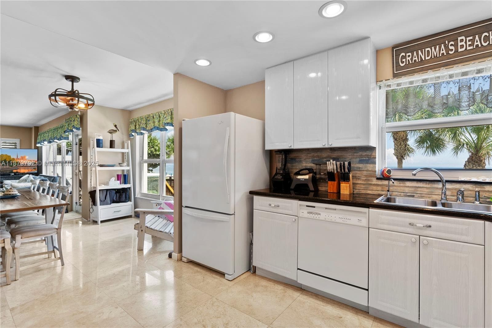 RIVIERA CONDO · #111 in Fort Lauderdale - Photo 17