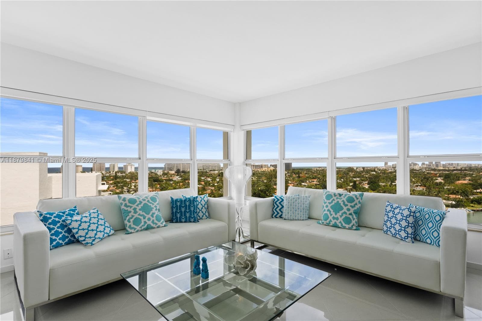 Blair House Condo · #11A in Bay Harbor Islands - Photo 4