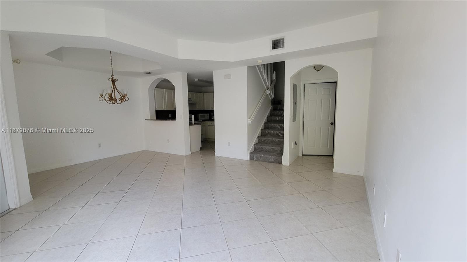 VILLAS AT HARBOR ISLES CO · #2408 in Dania Beach - Photo 5