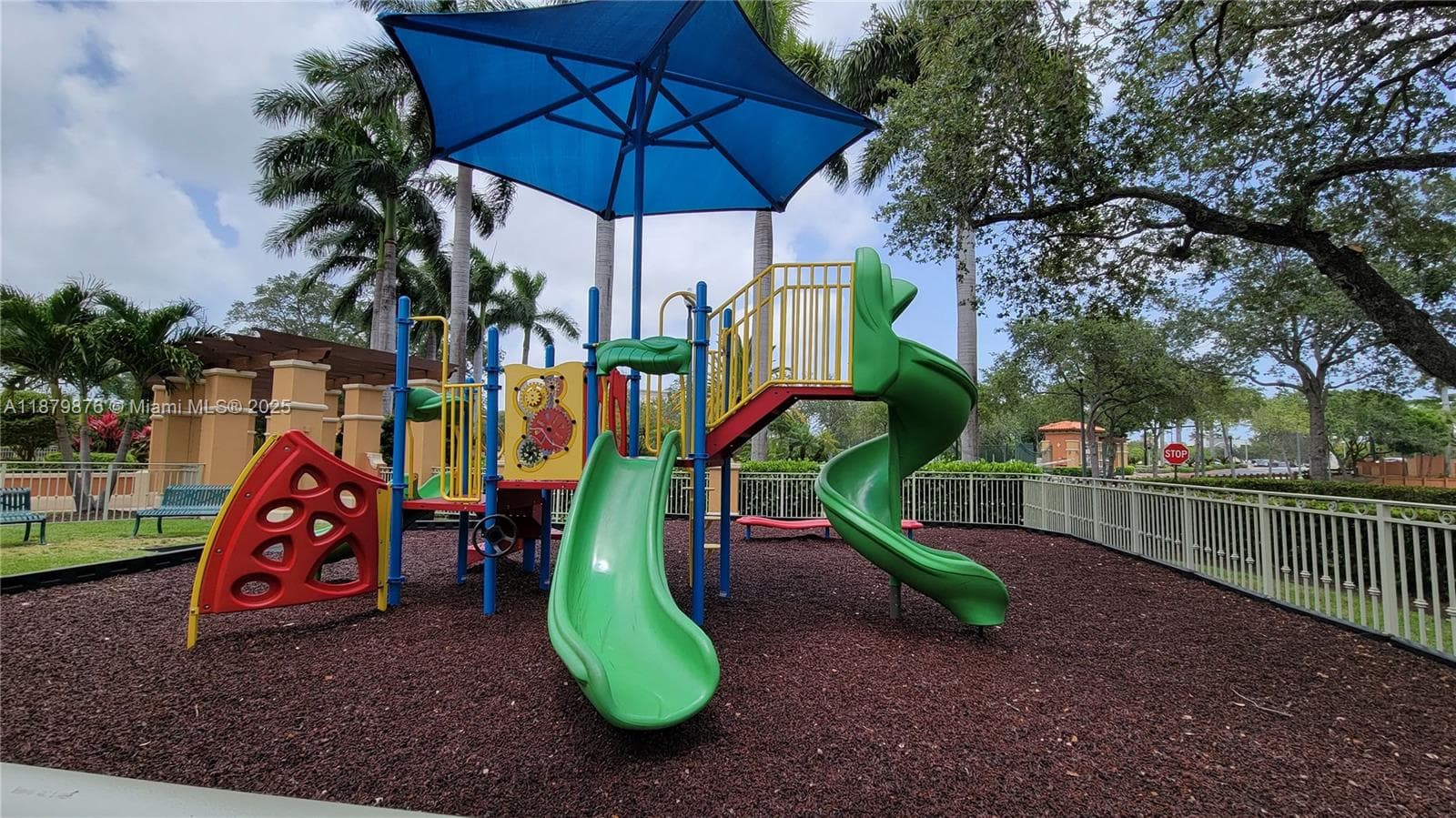 VILLAS AT HARBOR ISLES CO · #2408 in Dania Beach - Photo 21