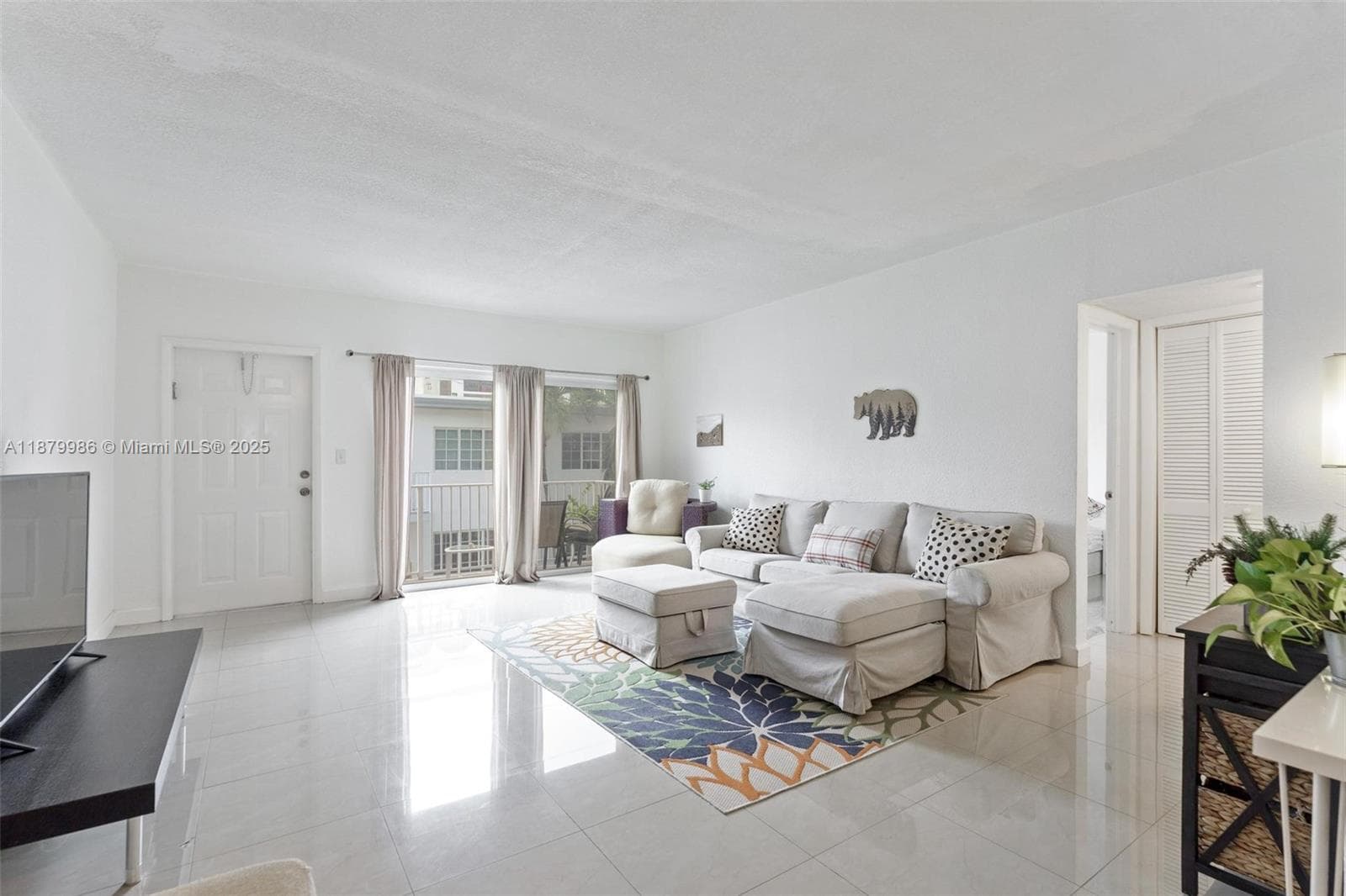 SOUTHERN STAR CONDO · #26 in Bay Harbor Islands - Photo 2