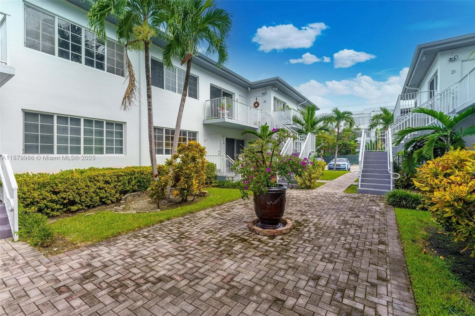 SOUTHERN STAR CONDO · #26 in Bay Harbor Islands - Photo 12