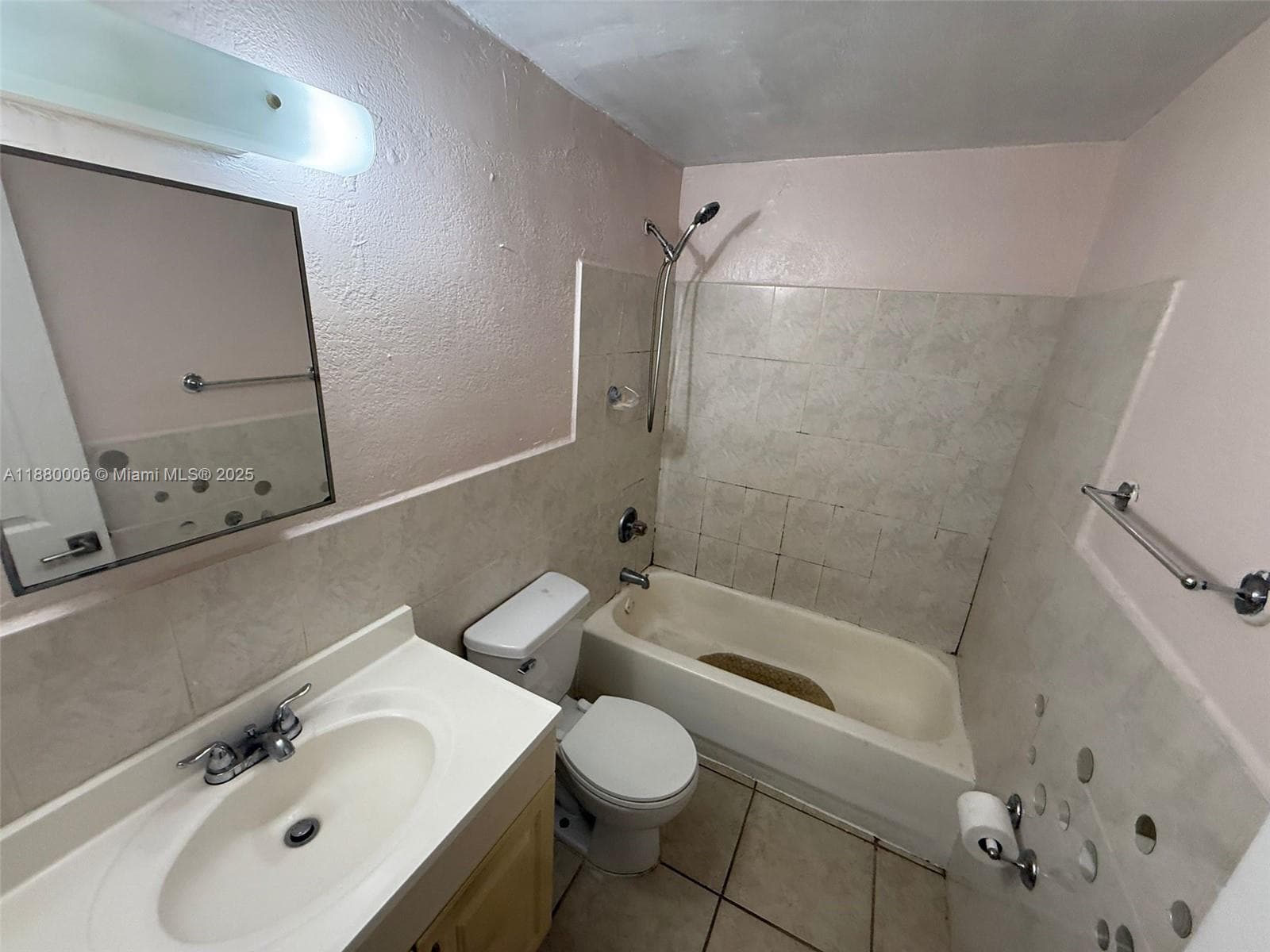PALMS AT DANIA BEACH COND · #103 in Dania Beach - Photo 6