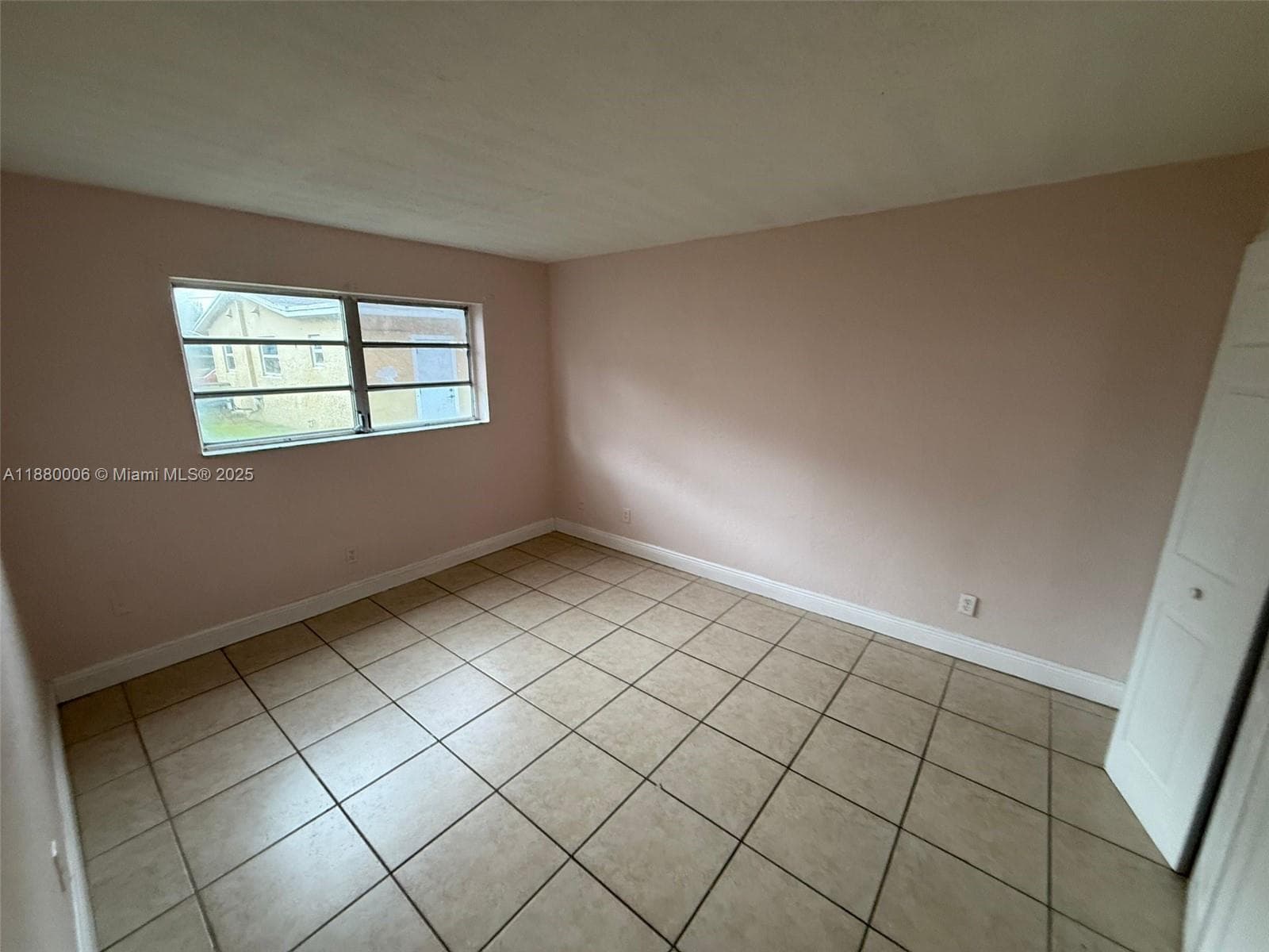 PALMS AT DANIA BEACH COND · #103 in Dania Beach - Photo 4