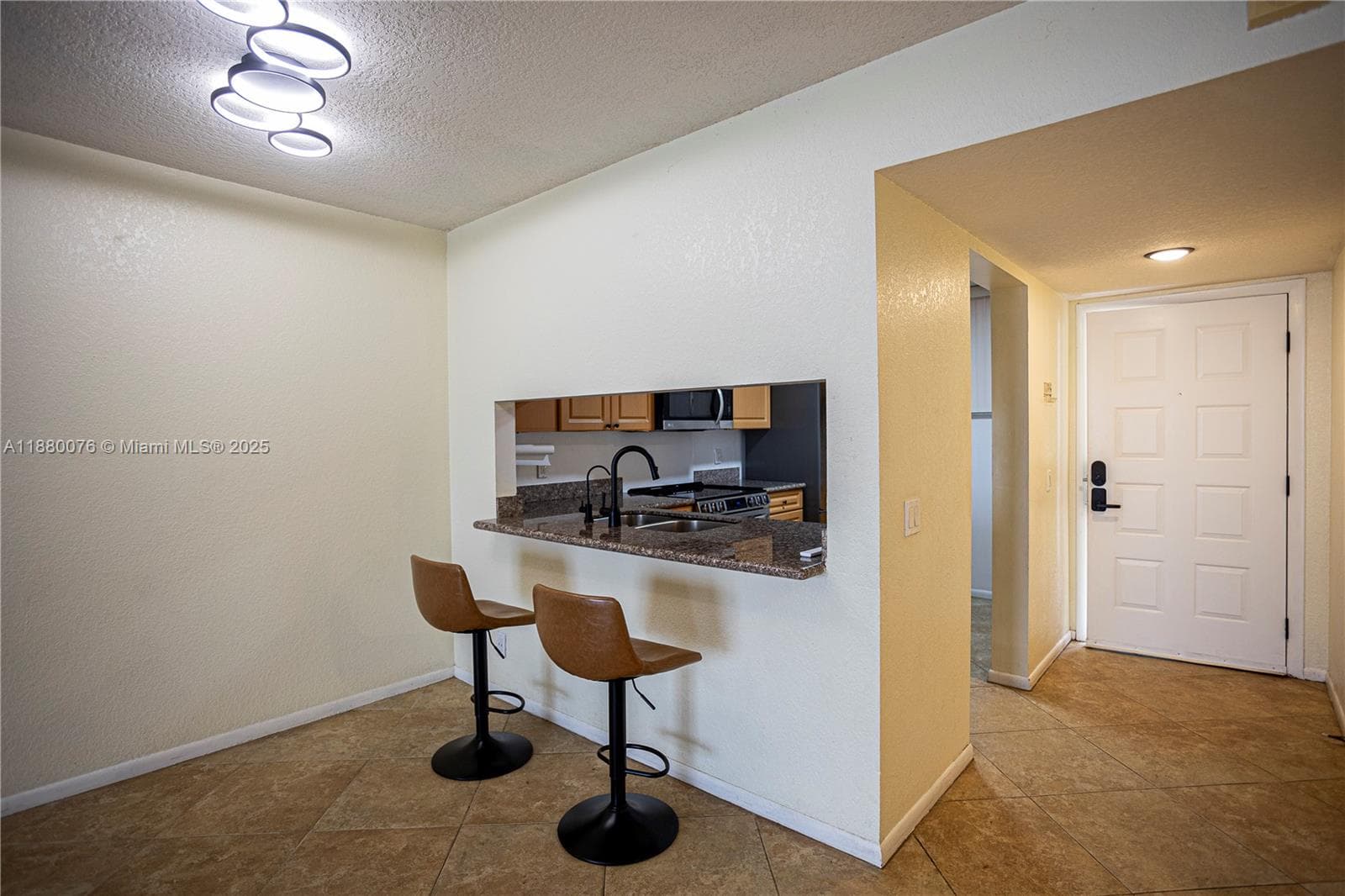 LAKE EMERALD CONDOMINIUM · #209 in Oakland Park - Photo 26