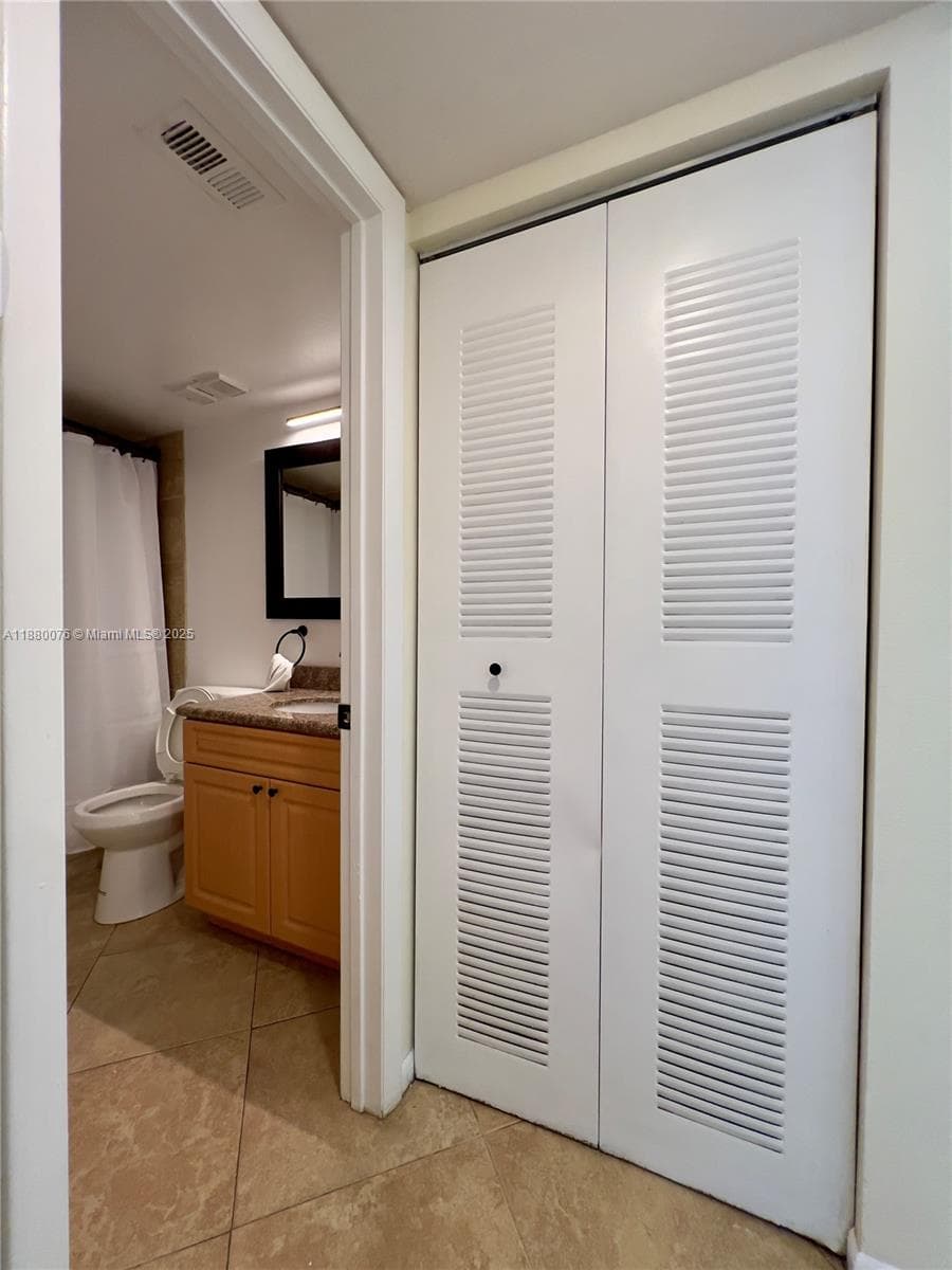 2nd Bathroom, Utility Closet