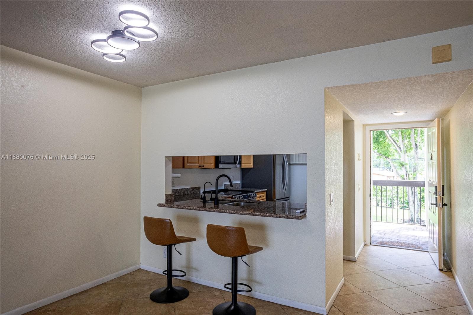 LAKE EMERALD CONDOMINIUM · #209 in Oakland Park - Photo 25