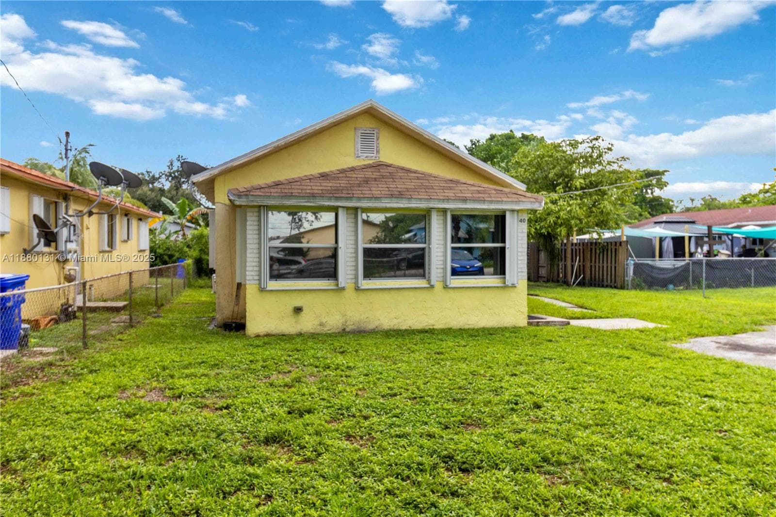 5740 Lincoln St photo 27