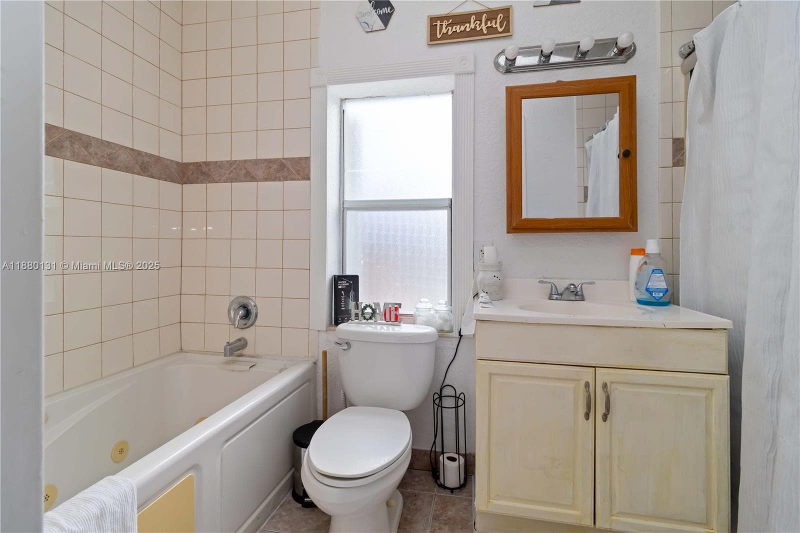 5740 Lincoln St photo 22