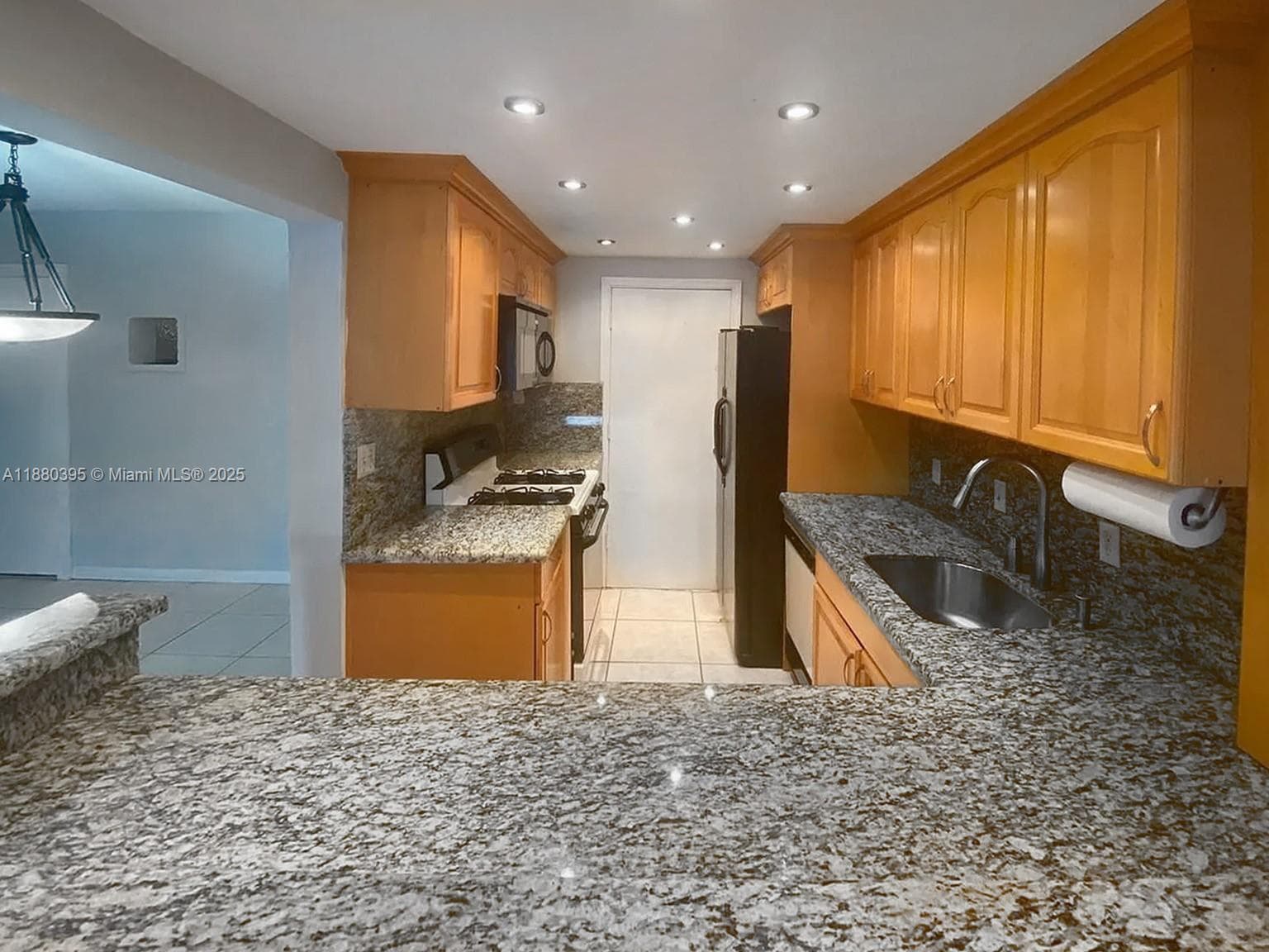 DADELAND GROVE CONDO · #D101 in Pinecrest - Photo 7