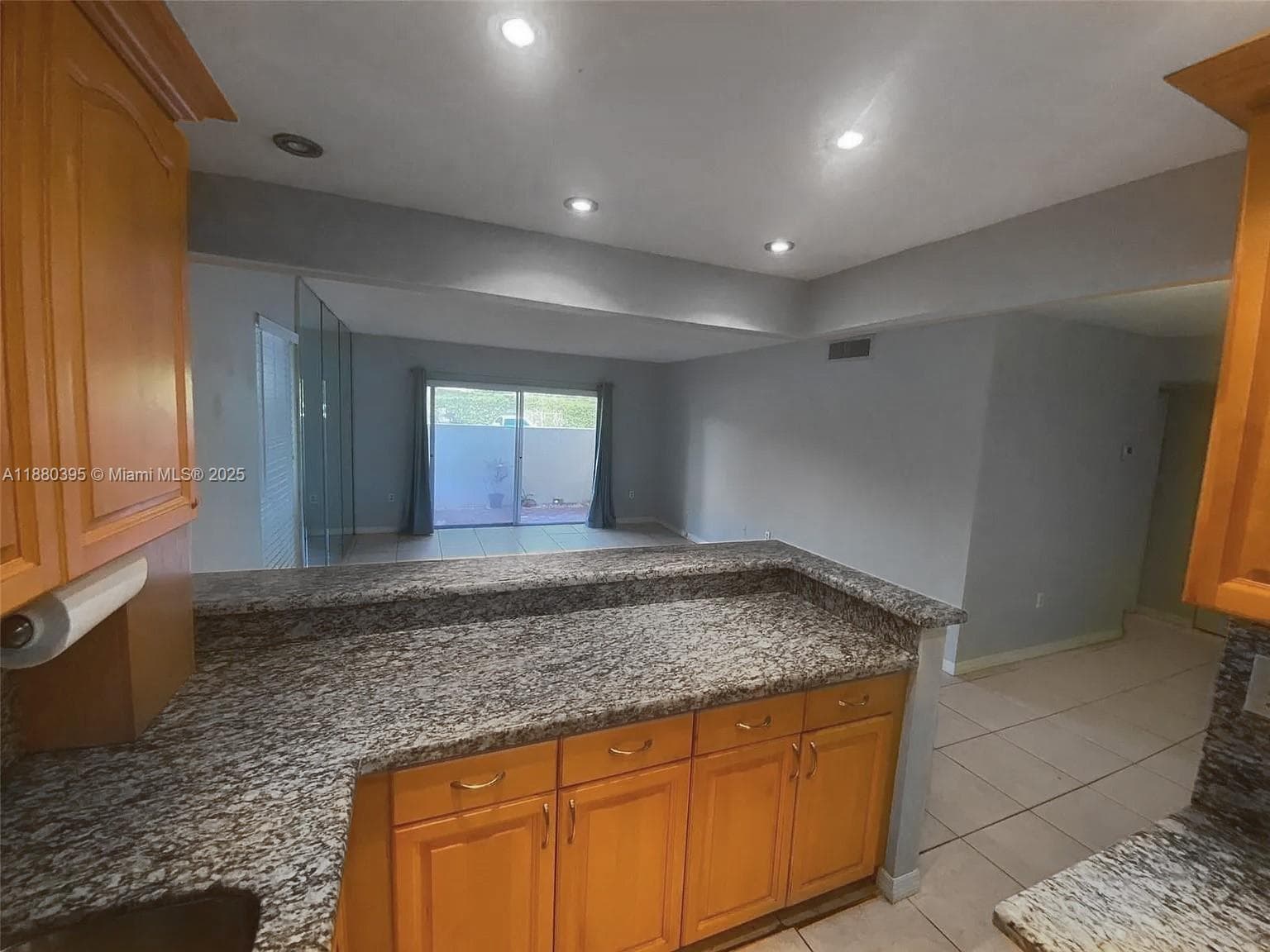 DADELAND GROVE CONDO · #D101 in Pinecrest - Photo 8