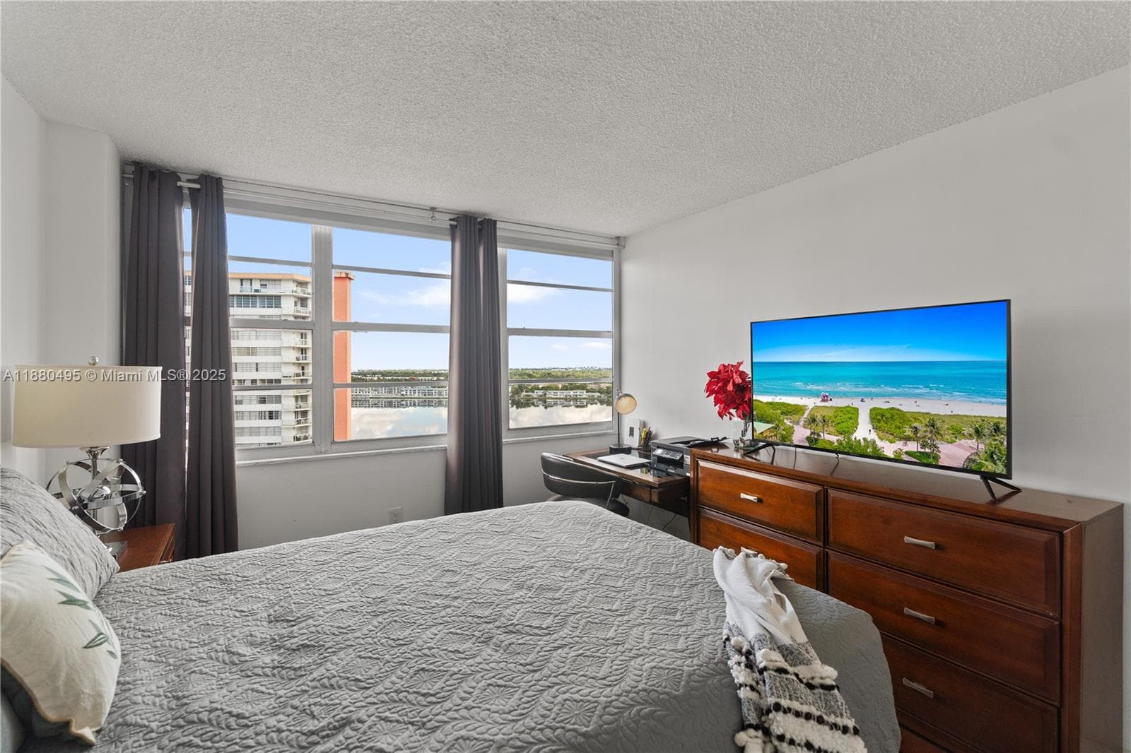 BUCKLEY TOWERS CONDO - WE · #1226E in Miami - Photo 17