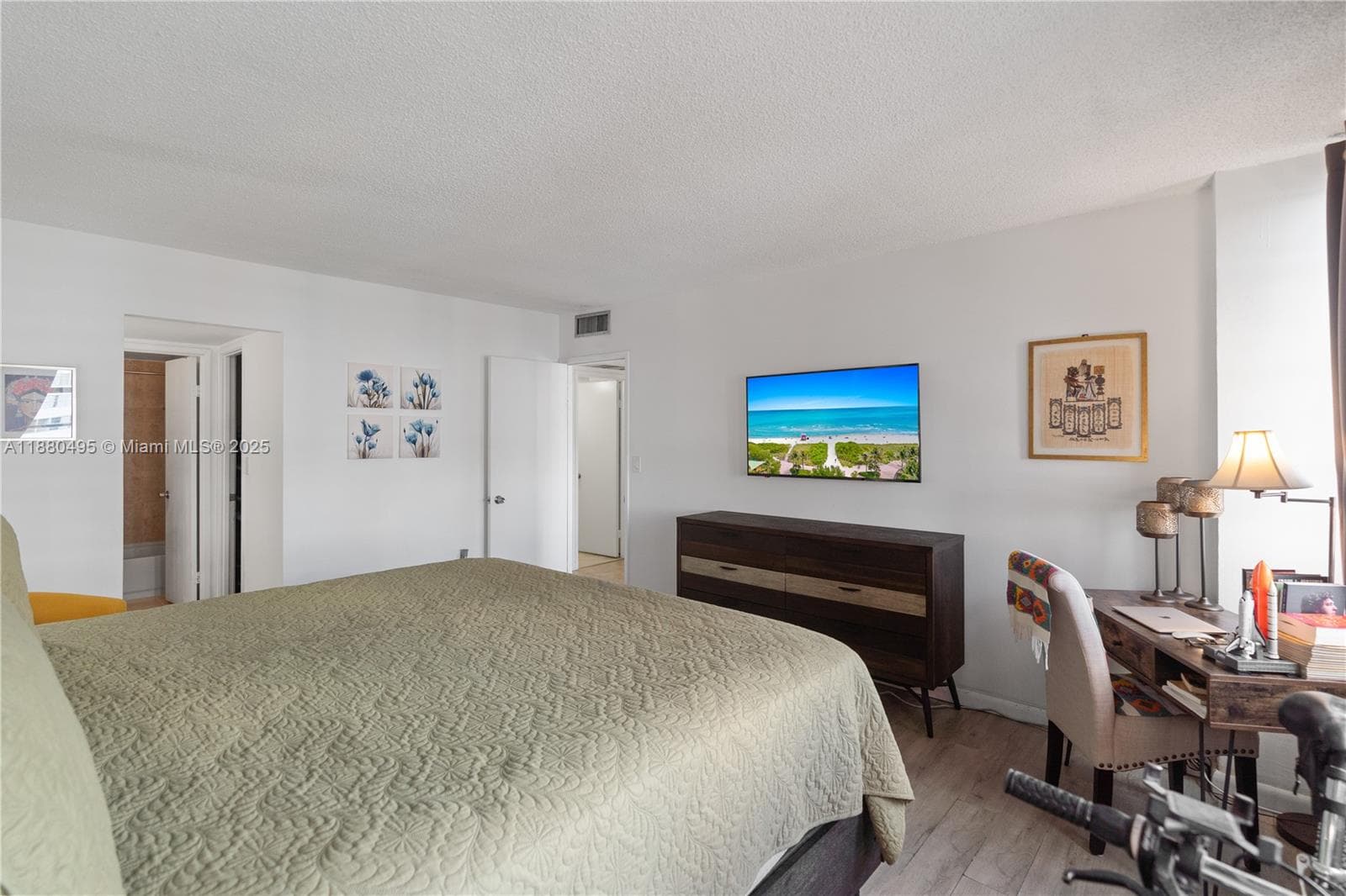 BUCKLEY TOWERS CONDO - WE · #1226E in Miami - Photo 12