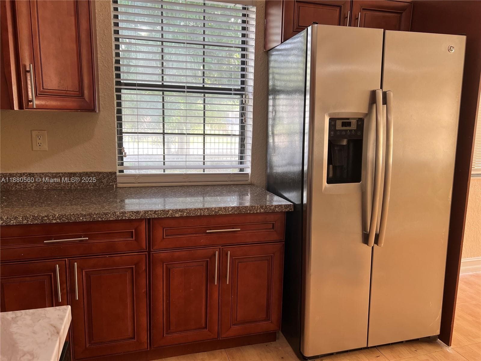 931 NW 34th Way photo 20