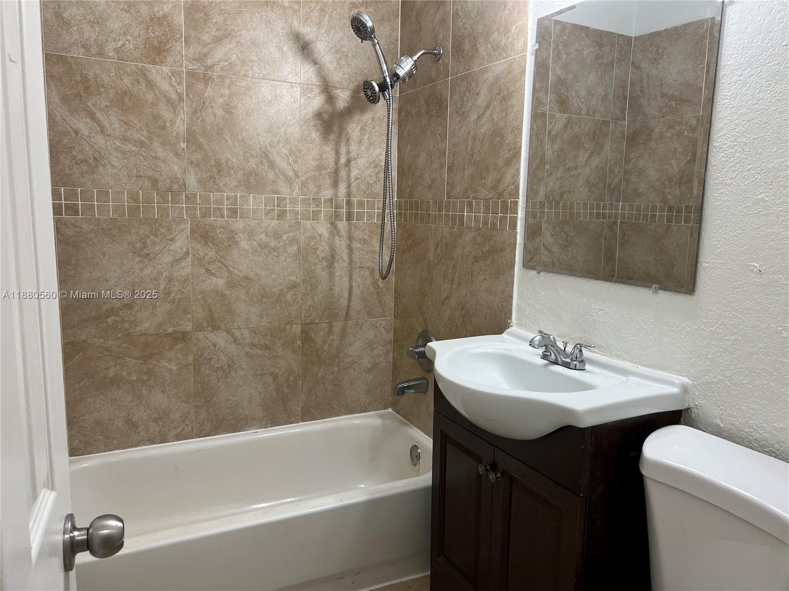 931 NW 34th Way photo 9