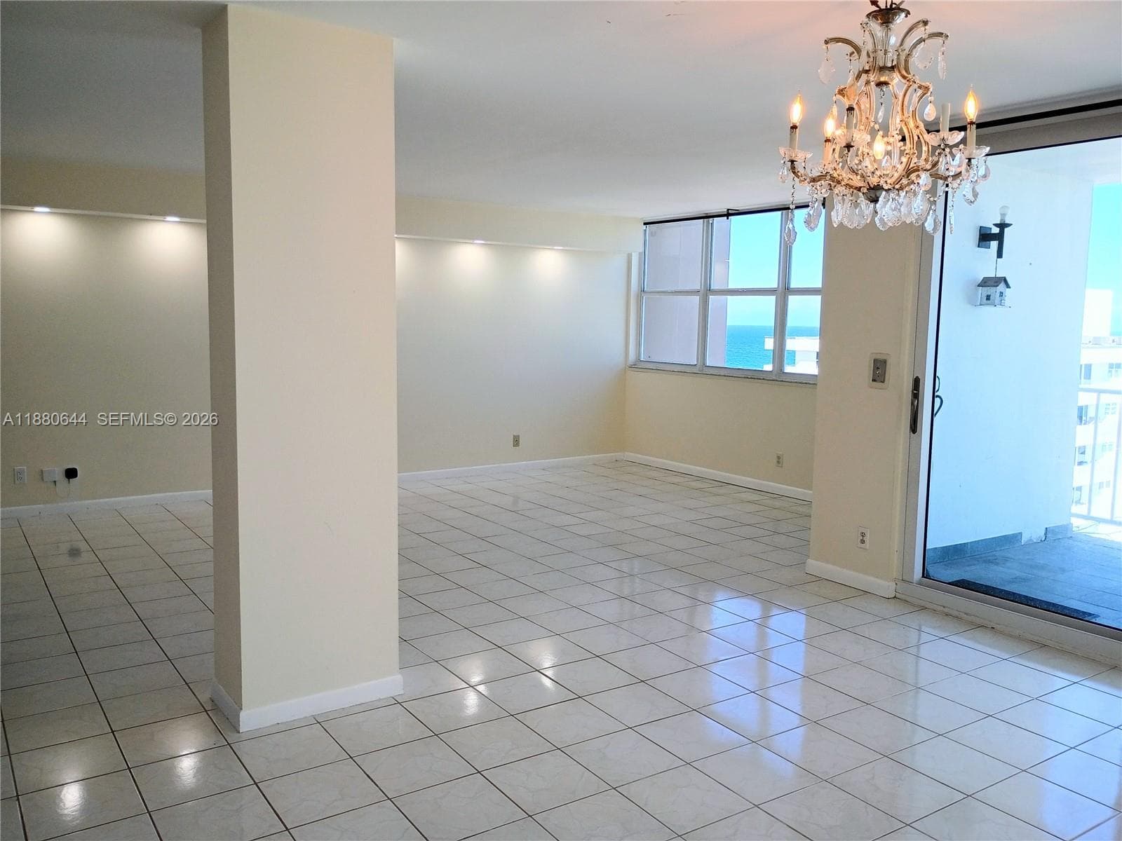 TRAFALGAR TOWERS CONDOMINI · #1208 in Hollywood - Photo 6