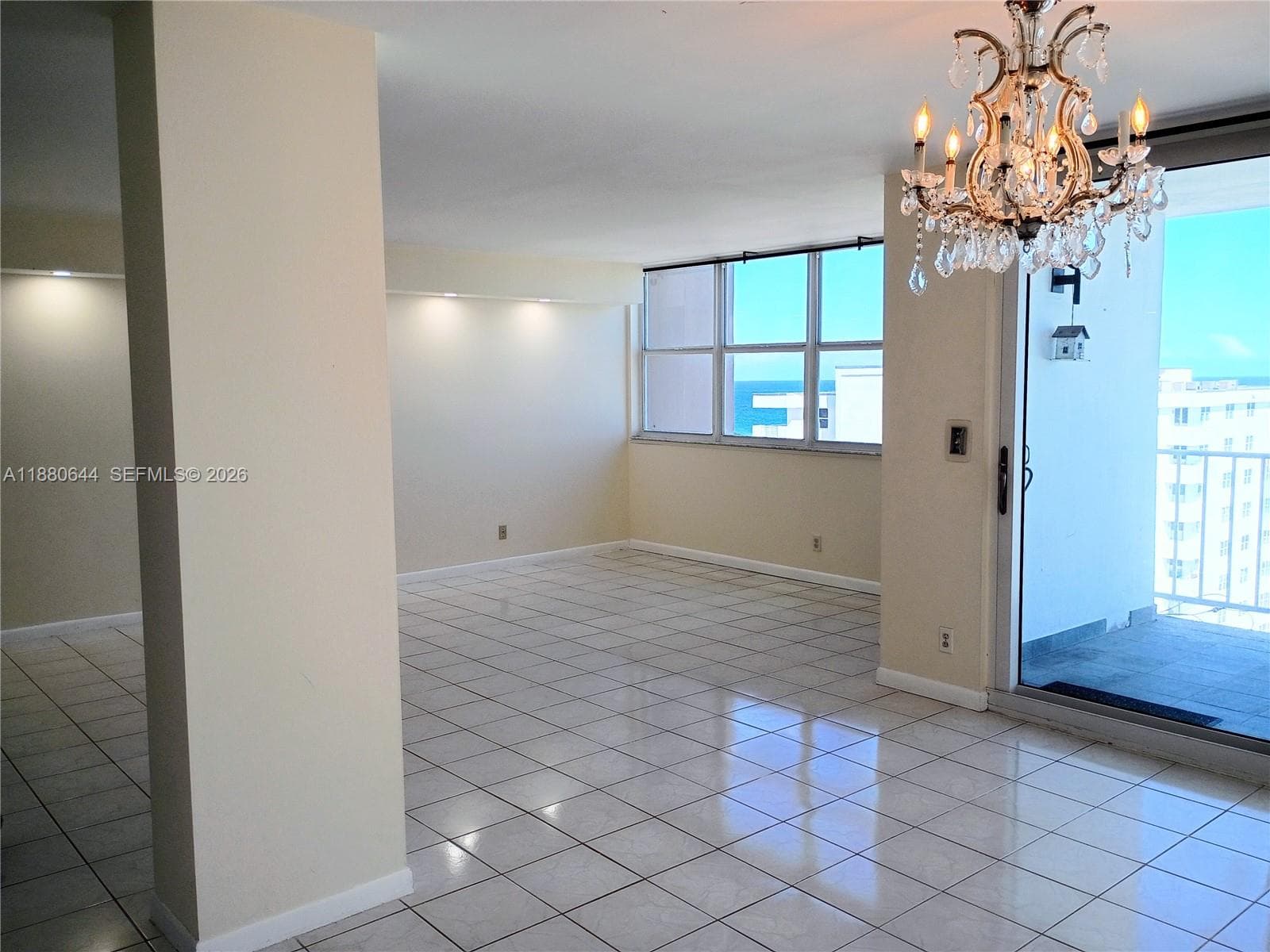 TRAFALGAR TOWERS CONDOMINI · #1208 in Hollywood - Photo 11