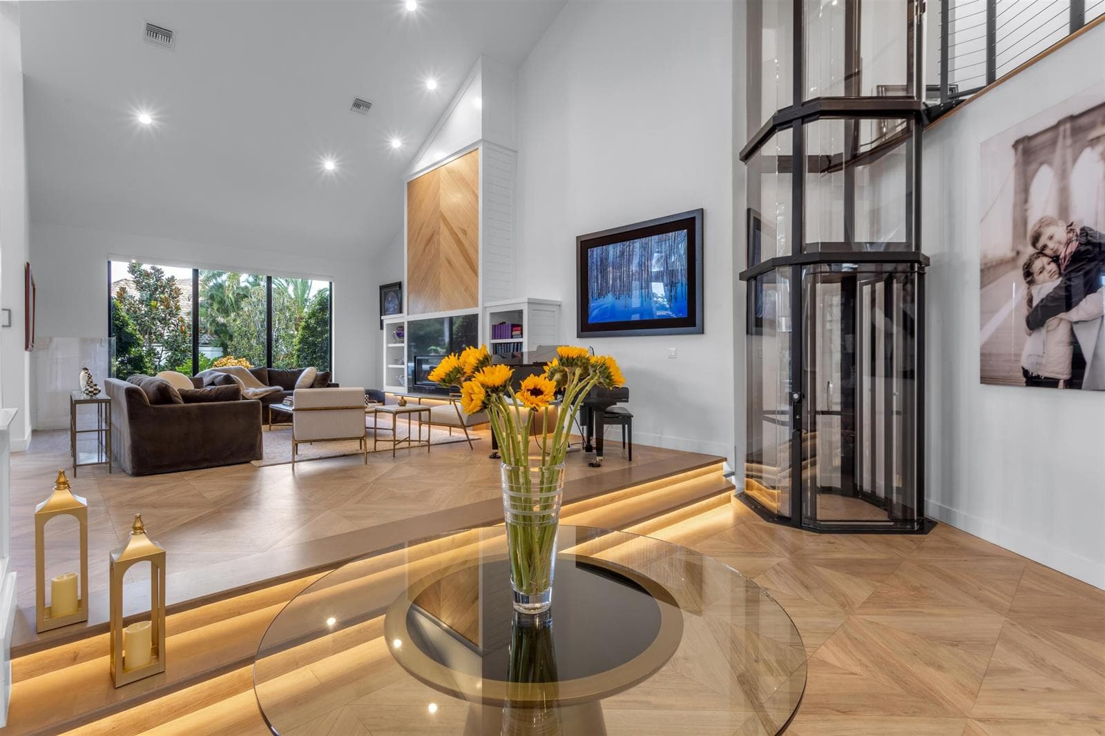 FOYER_TO_LIVING_ANGLE