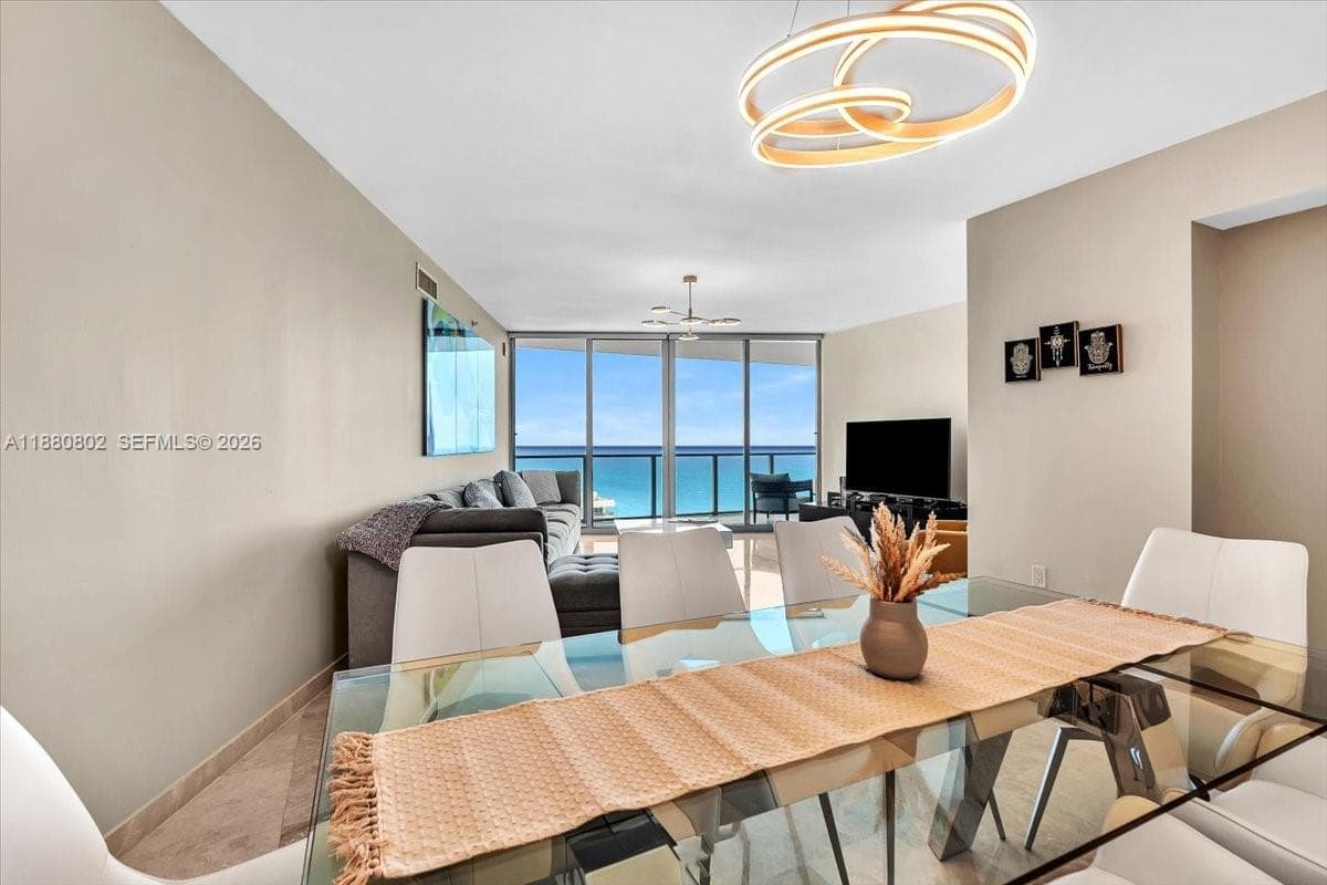 OCEAN PALMS CONDO · #2307 in Hollywood - Photo 13