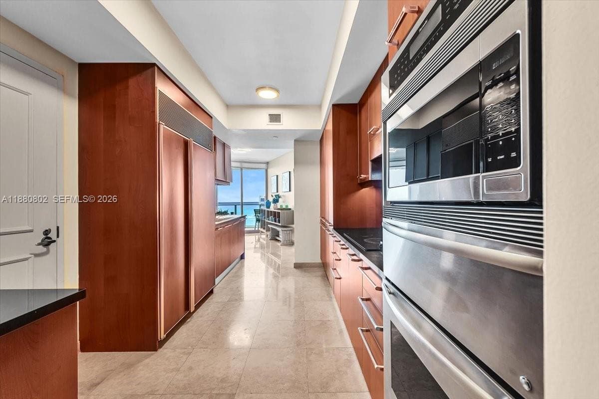 OCEAN PALMS CONDO · #2307 in Hollywood - Photo 22